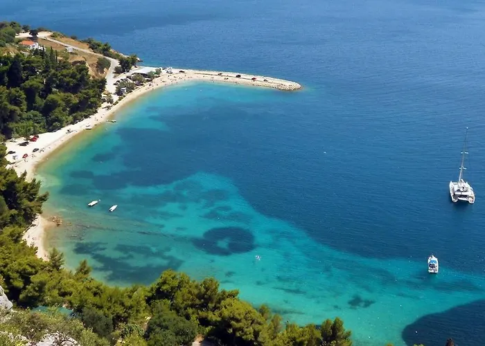 With Wifi - 18336 شقة *